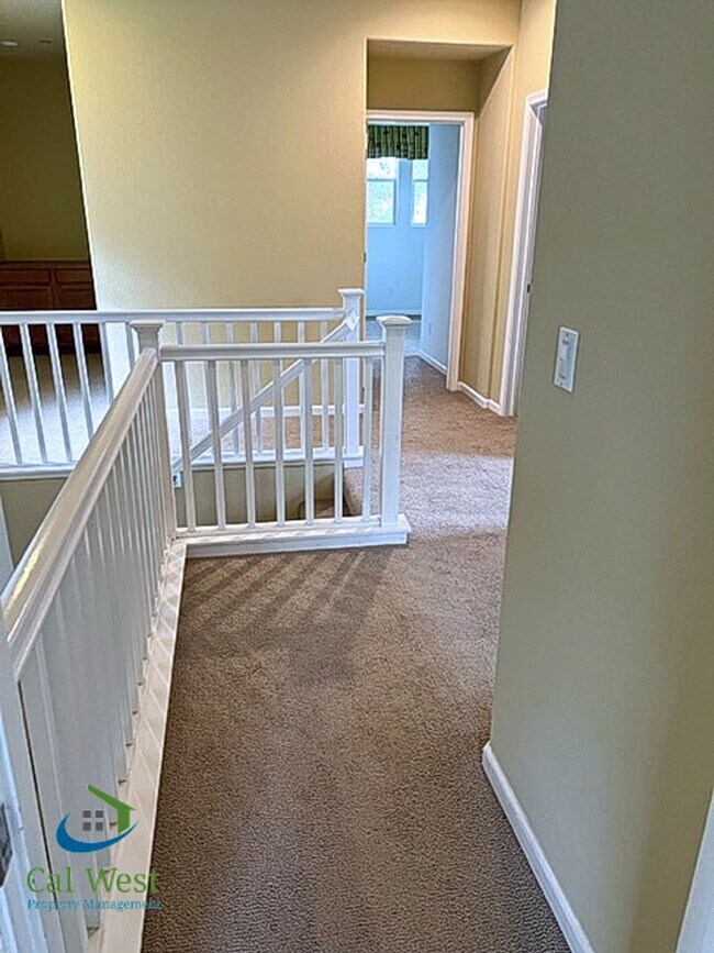 Building Photo - $3995 - 3 Bed/2.5 Bath Two Story Home in D...