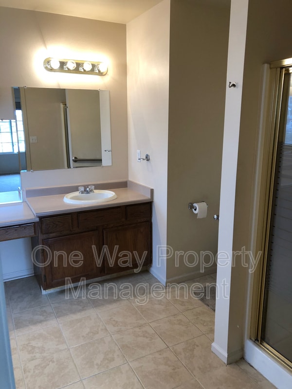 Building Photo - 243 N 48th Ave Ct