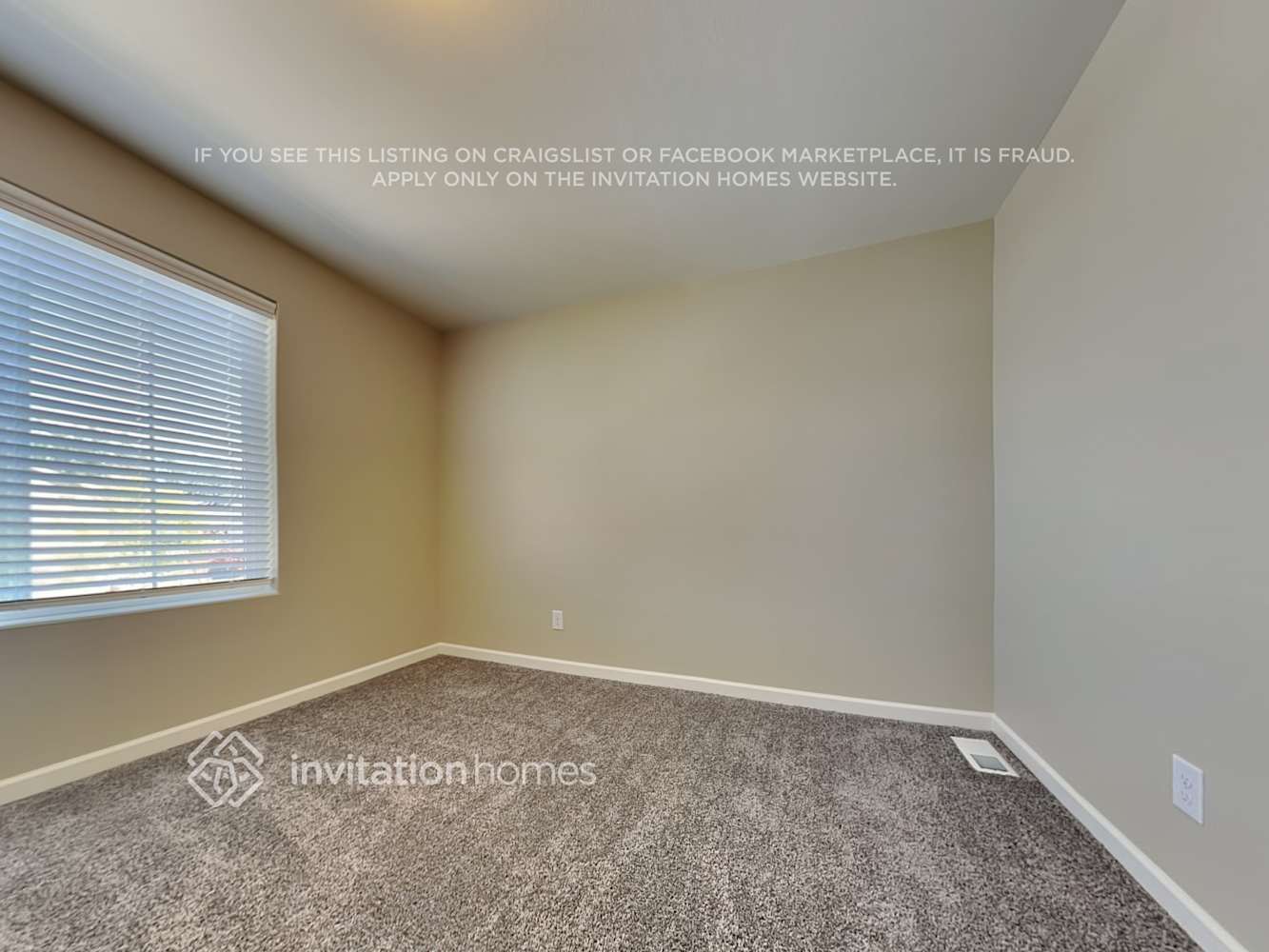 Building Photo - 7154 Desperado Dr SE