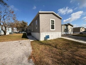 Building Photo - 1234 Reynolds Rd