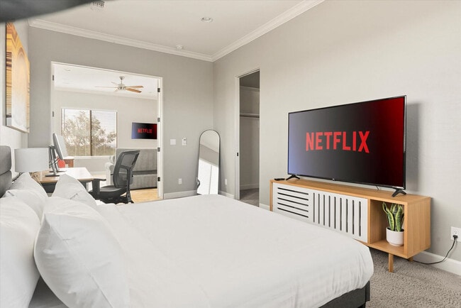 Building Photo - 6708 E Calle de Las Estrellas Rd