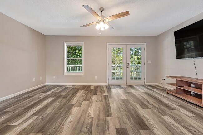 Building Photo - Charming 2-Bedroom, 2-Bath Home in the Heart of Niceville