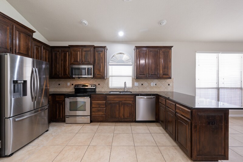 Building Photo - 2709 Twinflower Dr
