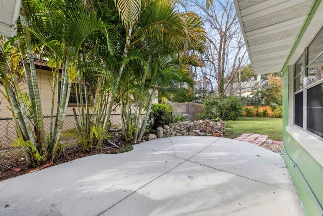 Building Photo - Conway Area 3B/1.5B Home with Fantastic Backyard and NO HOA!