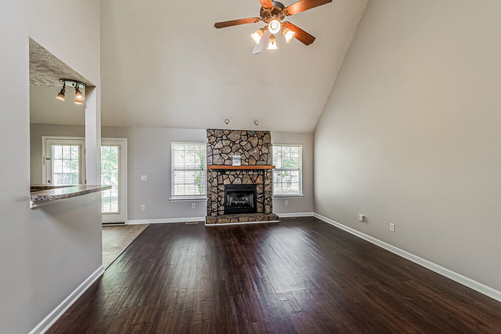 Building Photo - 5054 Betsy Ann Ave
