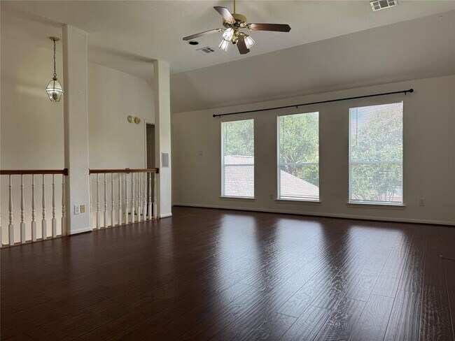 Building Photo - 17414 Fountainview Cir