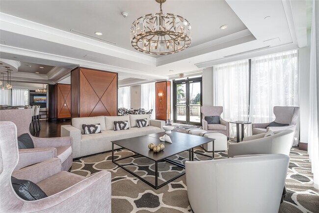 Building Photo - 610 W Las Olas Blvd