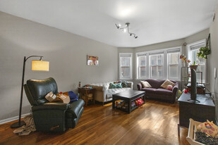 Building Photo - 1524 N Artesian Ave