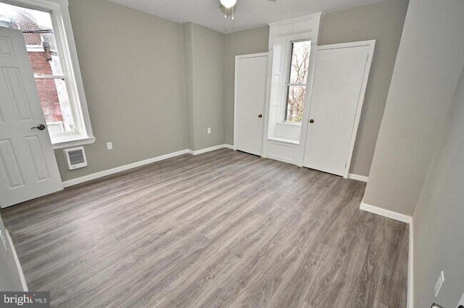 Building Photo - 614 N Frazier St