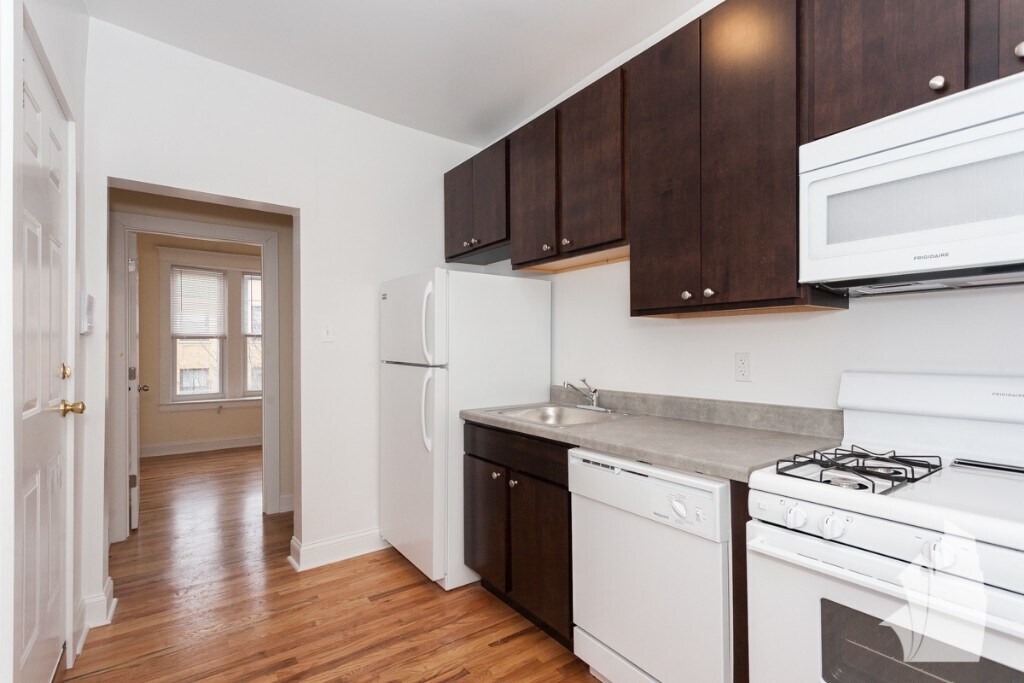 Building Photo - 1524 N Kedzie Ave