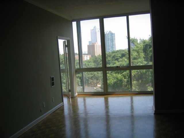 Building Photo - 3060 Pharr Ct N Northwest