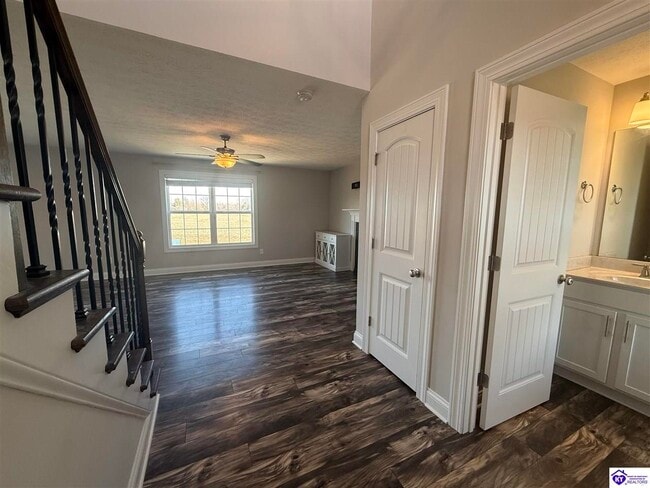 Building Photo - 112 McClendon Hills Ln