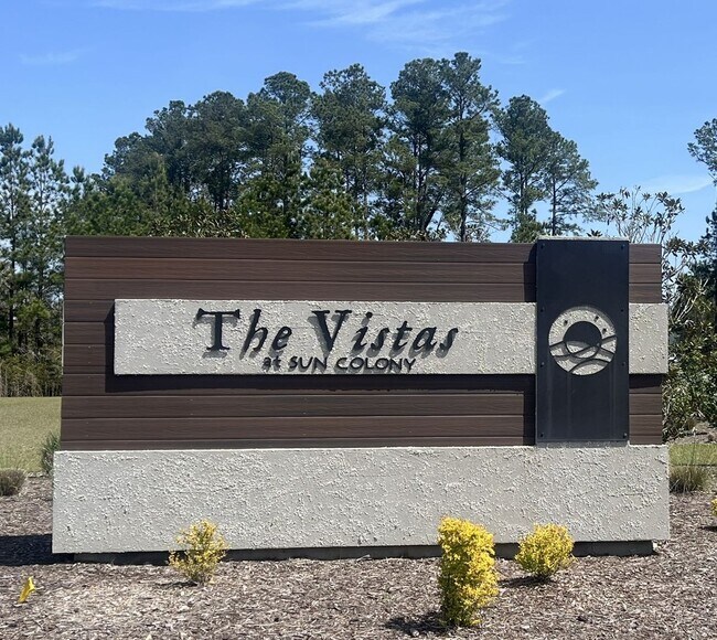 Building Photo - *COMING SOON* Longs - 4 Bedroom / 2 Bathro...