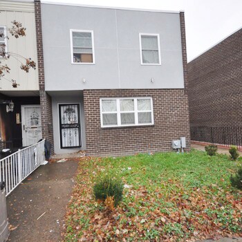 Building Photo - 2113 N Marvine St