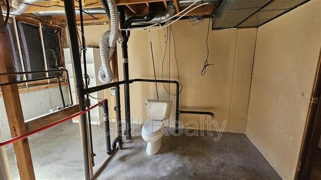 Building Photo - 14110 E Desmet Ave