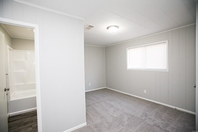 Building Photo - 4222 Zion St