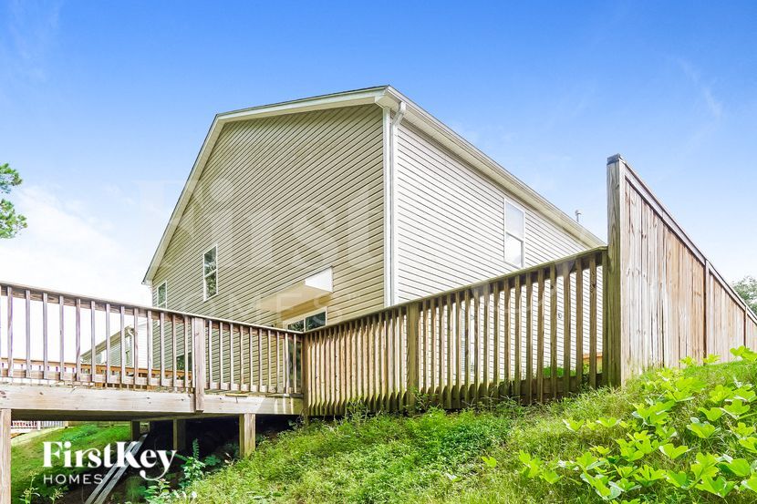 Building Photo - 244 Polo Field Way