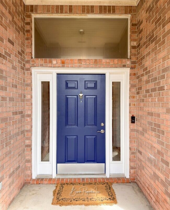 Building Photo - 6337 Summer Lakes Ln