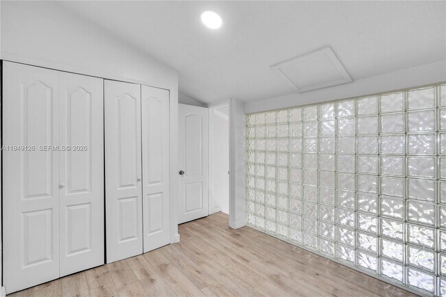 Building Photo - 10257 NW 9th St Cir