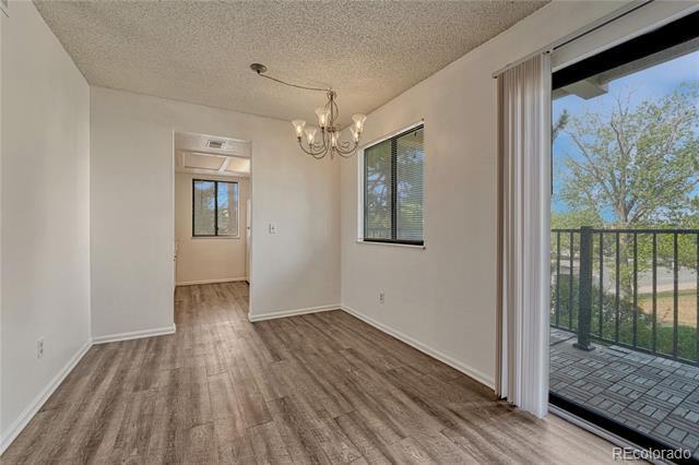 Building Photo - 491 S Kalispell Way