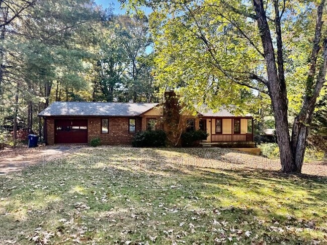 Primary Photo - 136 Atwood Dr