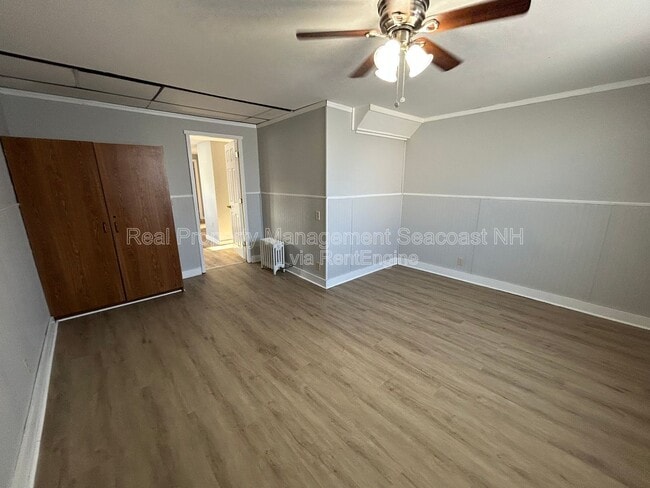 Building Photo - 11 Glen St