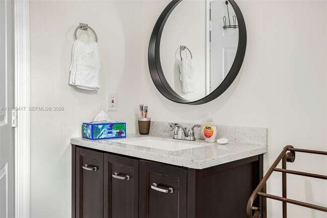 Building Photo - 1924 SW 20th St