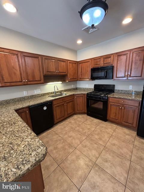 Building Photo - 312 Emerald Ln