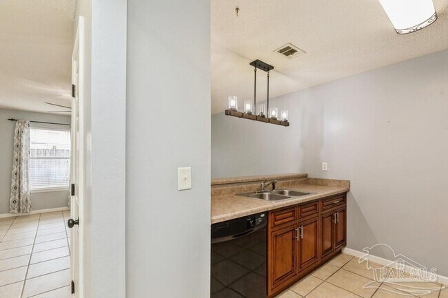 Building Photo - 501 Keystone Rd