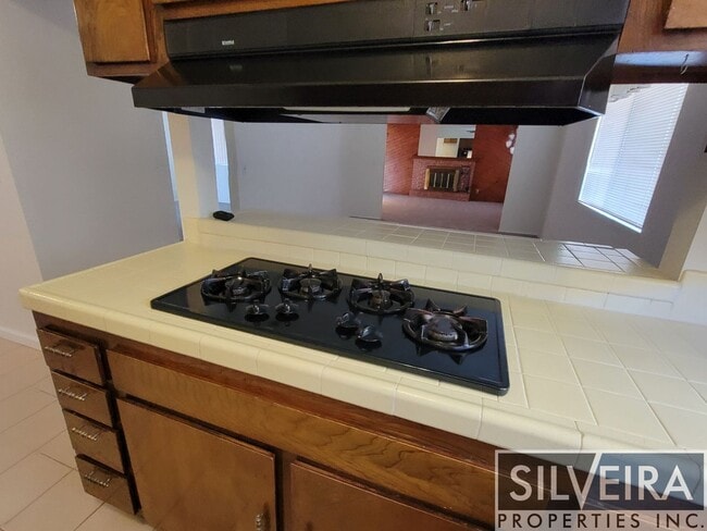 Building Photo - Charming 3 bed 2 bath home in Santa Maria