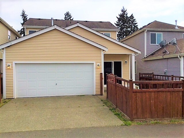 Building Photo - 1627 182nd St E