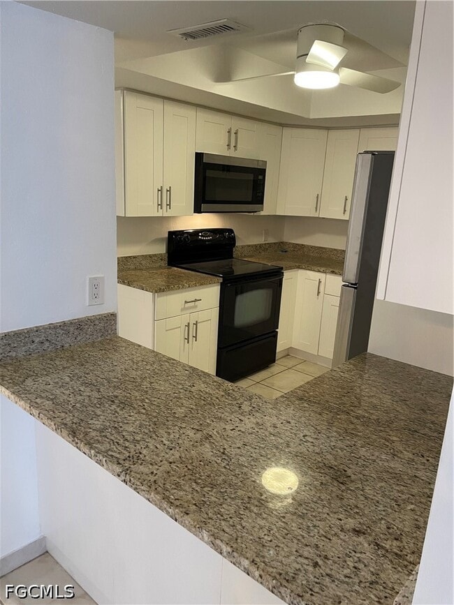 Building Photo - 4906 Victoria Dr