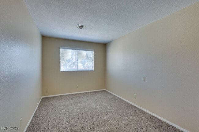 Building Photo - 324 Redondo St