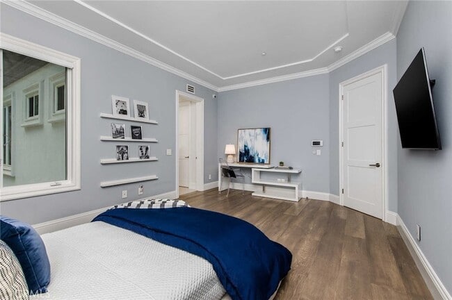 Building Photo - 1756 Clear View Dr