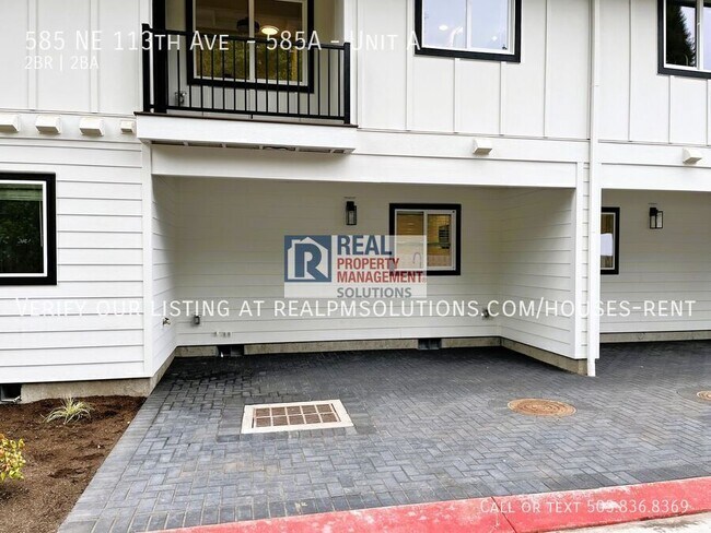 Building Photo - 585 NE 113th Ave