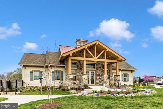 Building Photo - 10132 Lake Linganore Blvd