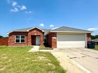 Building Photo - 4601 Rock Creek Rd