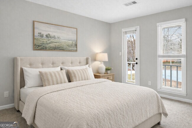 Building Photo - 104 Timber Walk