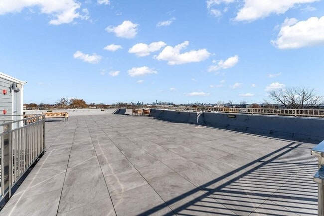 Building Photo - 43-45 W 32nd ST Unit 503