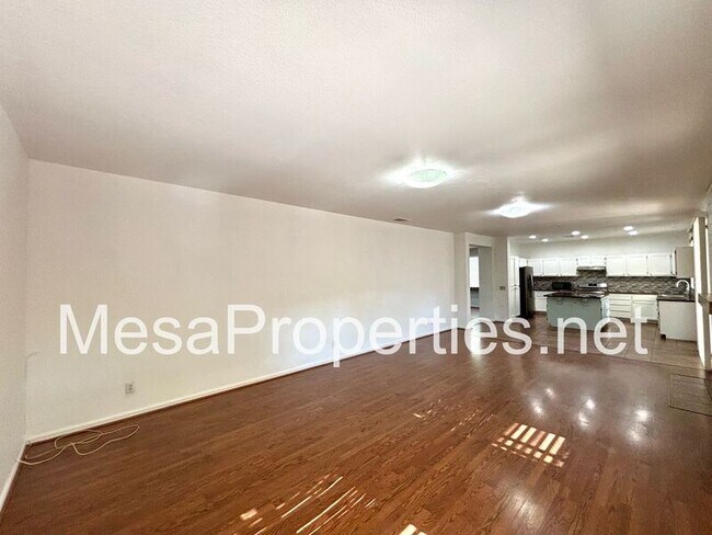 Building Photo - 13142 Kootenay Way