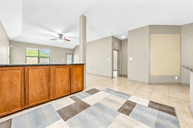 Building Photo - 6210 Bristol Path Ln