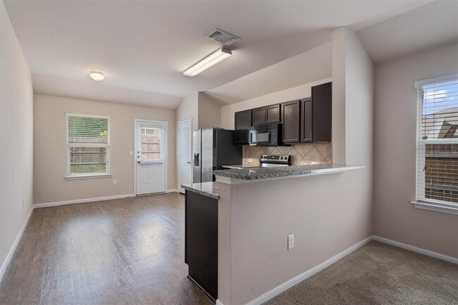 Building Photo - 12112 Jamie Dr