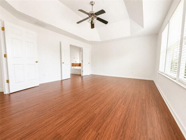 Building Photo - 788 Roxholly Ln NE