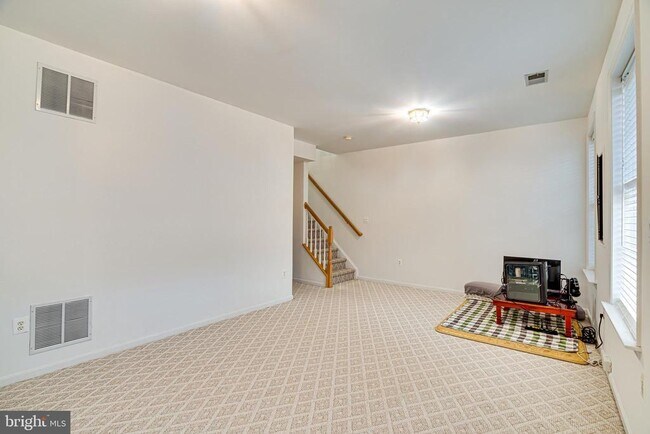 Building Photo - 4147 Presgraves Ct