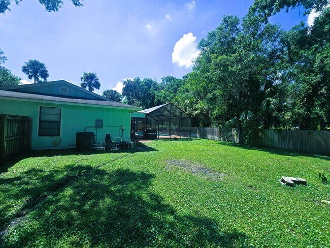 Building Photo - 14611 SW Sonora Terrace