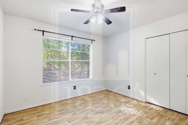 Building Photo - 609 Carlos G Parker Blvd NW