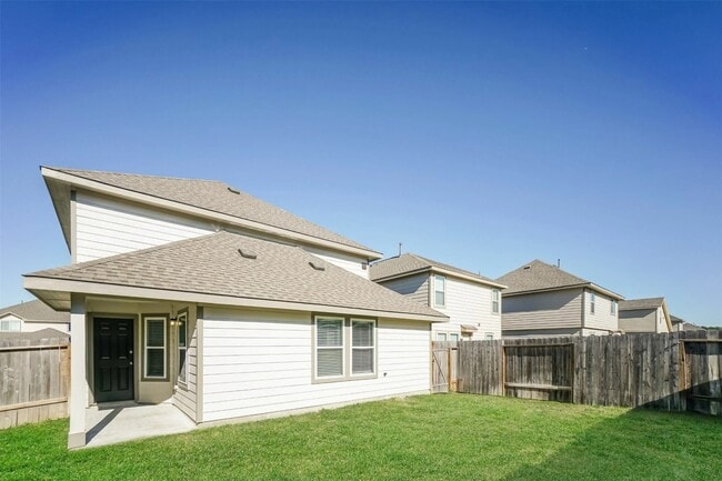 Building Photo - 4934 Sweet Chestnut Ln