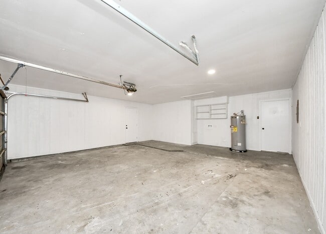 Building Photo - 3305 Avenue R