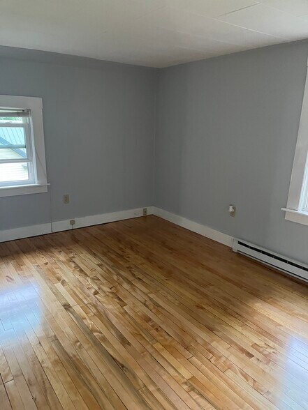 Building Photo - 53 Gilford Ave