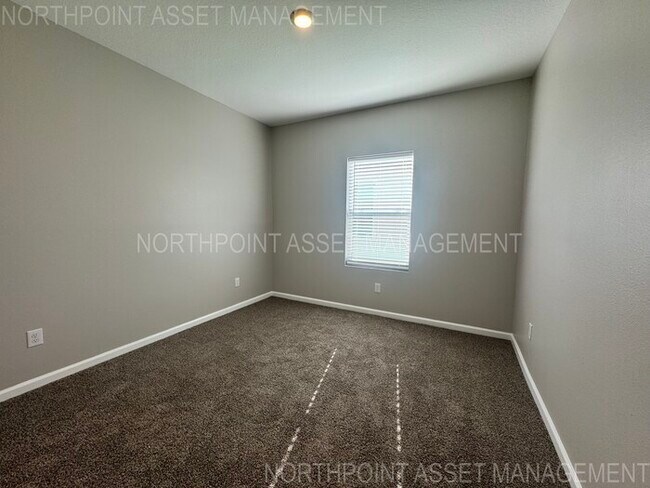 Building Photo - "AUGUST MOVE IN SPECIAL: $500 off on 2nd M...